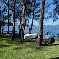 Bellaviews Lakehouse | 34 Gymea Crescent, Vales Point, Mannering Park NSW 2259, Australia