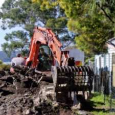 Lakeside Demolition | 37 Grant Rd, Coal Point NSW 2283, Australia