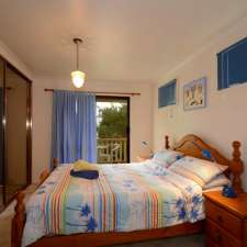Seahaven Beach House | 8 Darley St, Shellharbour NSW 2529, Australia