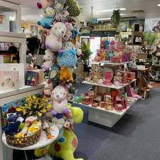 Glenmore News & Gifts | Shop 2/309-315 Farm St, Norman Gardens QLD 4701, Australia