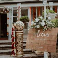 The Wedding Sign Store | Baileys Ln, Abermain NSW 2326, Australia