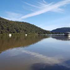 Able Hawkesbury River Houseboats | 3008 River Rd, Wisemans Ferry NSW 2775, Australia