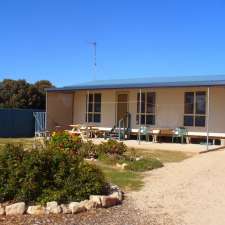 A Place to Stay | North Terrace, Moonta Bay SA 5558, Australia
