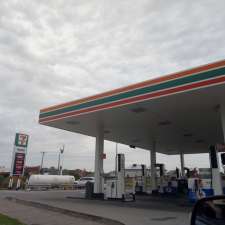 7-Eleven Williamstown North | Champion Rd &, Kororoit Creek Rd, Williamstown North VIC 3016, Australia