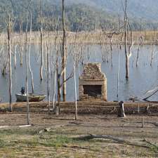 Fong-On Bay Campground | Fong-On Bay Access Road, Danbulla QLD 4872, Australia