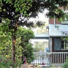 Gracehill Accommodation | 28 Chalet Rd, Olinda VIC 3788, Australia