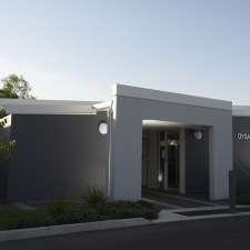 Dysart Public Library | Shannon Cres, Dysart QLD 4745, Australia