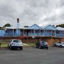 Beauty Point Waterfront Hotel | 116 Flinders St, Beauty Point TAS 7270, Australia