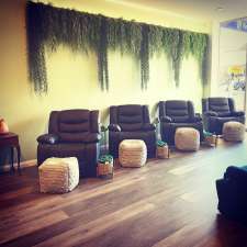 Mumsabai Organic Massage and Foot Spa | 210 Coogee Bay Rd, Coogee NSW 2034, Australia