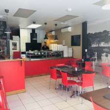 Capitani's Wood Fired Pizzeria | 4/38 Hallett Rd, Stonyfell SA 5066, Australia