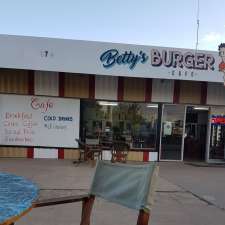 Betty's Burger Cafe | 174-176 Bridge St E, Benalla VIC 3672, Australia