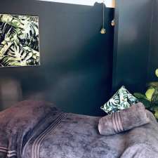 Thumbprint Therapies | 5 Barnes St, Barlows Hill QLD 4703, Australia