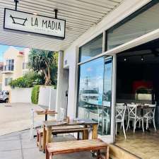 La Madia Pizzeria | 350 Clovelly Rd, Clovelly NSW 2031, Australia