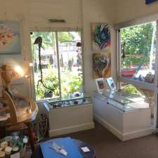 Helen Wiltshire Gallery | Shop 8 Beachtown, Porter Promenade, The Village Green, Mission Beach QLD 4852, Australia