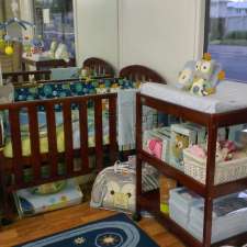 Baby Locker | 240 Dean St, Berserker QLD 4701, Australia