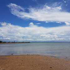 Scarborough Holiday Village | 2 Reef Point Esplanade, Scarborough QLD 4020, Australia