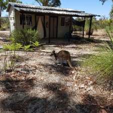 Eshcol Springs Backpackers | 582 Quin Rd, Muckenburra WA 6503, Australia