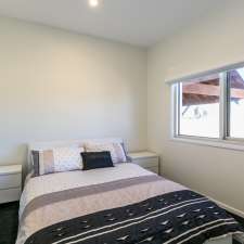 Torquay Getaways | 1/20 Munday St, Torquay VIC 3228, Australia