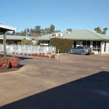 Cobar Central Motor Inn | 18 Murray St, Cobar NSW 2835, Australia