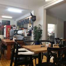 Strappers Cafe | 9 Denham Ave, Morphettville SA 5043, Australia