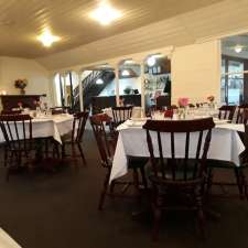 Proudfoots Boathouse | 2 Simpson St, Warrnambool VIC 3280, Australia