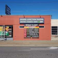 Grand Junction Tavern | 174 Grand Jct Rd, Pennington SA 5013, Australia