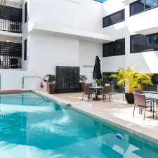 Cairns Beach Apartments | 26 Veivers Rd, Palm Cove QLD 4879, Australia