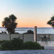 Cooee Beach Cottages | 82 Bass Hwy, Cooee TAS 7320, Australia