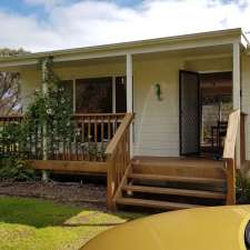 Vivonne Bay Holiday House | 66 Knofel Dr, Vivonne Bay SA 5223, Australia