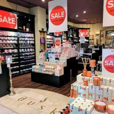 Dusk Wetherill Park 561 Polding Street Shop 104 Stockland Wetherill Park Nsw 2164 Australia Dusk Wetherill Park 561 Polding Street Shop 104 Stockland Wetherill Park Nsw 2164 Australia