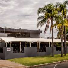 Rocky Glen Hotel | 7 Dawson Hwy, West Gladstone QLD 4680, Australia