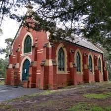 St Peters Catholic Church | Cumberland St, Linton VIC 3360, Australia