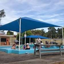 Black Hill Swimming Pool | Chisholm St, Black Hill VIC 3350, Australia