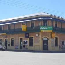 Melville Hotel | 1 Minlaton Rd, Yorketown SA 5576, Australia