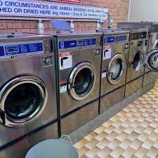 Narooma Laundromat | 36 Princes Hwy, Narooma NSW 2546, Australia