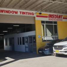 Instant Windscreens Artarmon - Repairs & Tinting | 78 Whiting St, Artarmon NSW 2064, Australia