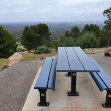 Skye Park Bench | 526 Kensington Rd, Wattle Park SA 5066, Australia