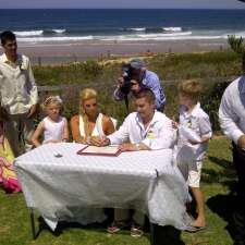 Paul Burgess Wedding Celebrant & MC | 1 Sherwood Cl, Bateau Bay NSW 2261, Australia