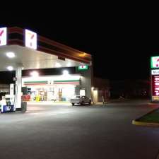 7-Eleven Tarneit | 618 Tarneit Rd, Tarneit VIC 3029, Australia