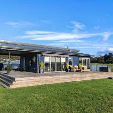 Clifton Beach Villa | 189 Clifton Beach Rd, Clifton Beach TAS 7020, Australia