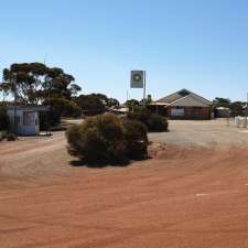 BP 24-hour Pay Station | 1 Varley Rd, Lake King WA 6356, Australia