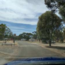 Donald Lakeside Caravan Park | 2 Corack Rd, Donald VIC 3480, Australia