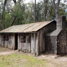 Mulligans Hut | Gibraltar Range NSW 2370, Australia