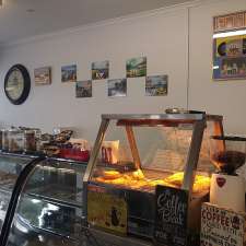 Cafe Moonta | 6 George St, Moonta SA 5558, Australia