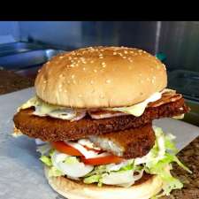 Al's deluxe Fish n Chippery | 5 Exford Rd, Melton South VIC 3338, Australia