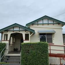 The Little Hobby House | 10 Bell St, Chinchilla QLD 4413, Australia