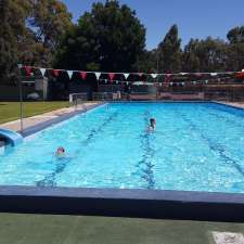 The Newstead & District Swimming Pool | 2 Panmure St, Newstead VIC 3462, Australia