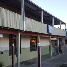 The Royal Hotel | 2 Bridge St W, Benalla VIC 3672, Australia