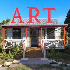 WA's smallest ART GALLERY | 33 S Western Hwy, Balingup WA 6253, Australia