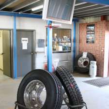 Telescope Tyres - Truck Service Centre | 6 Clarke St, Parkes NSW 2870, Australia